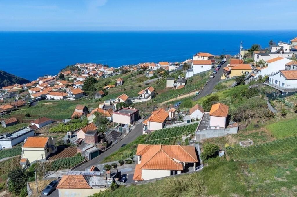 Casa Central - Peceful Mountain Retreat In Calheta Ribeira do Raposo Zewnętrze zdjęcie
