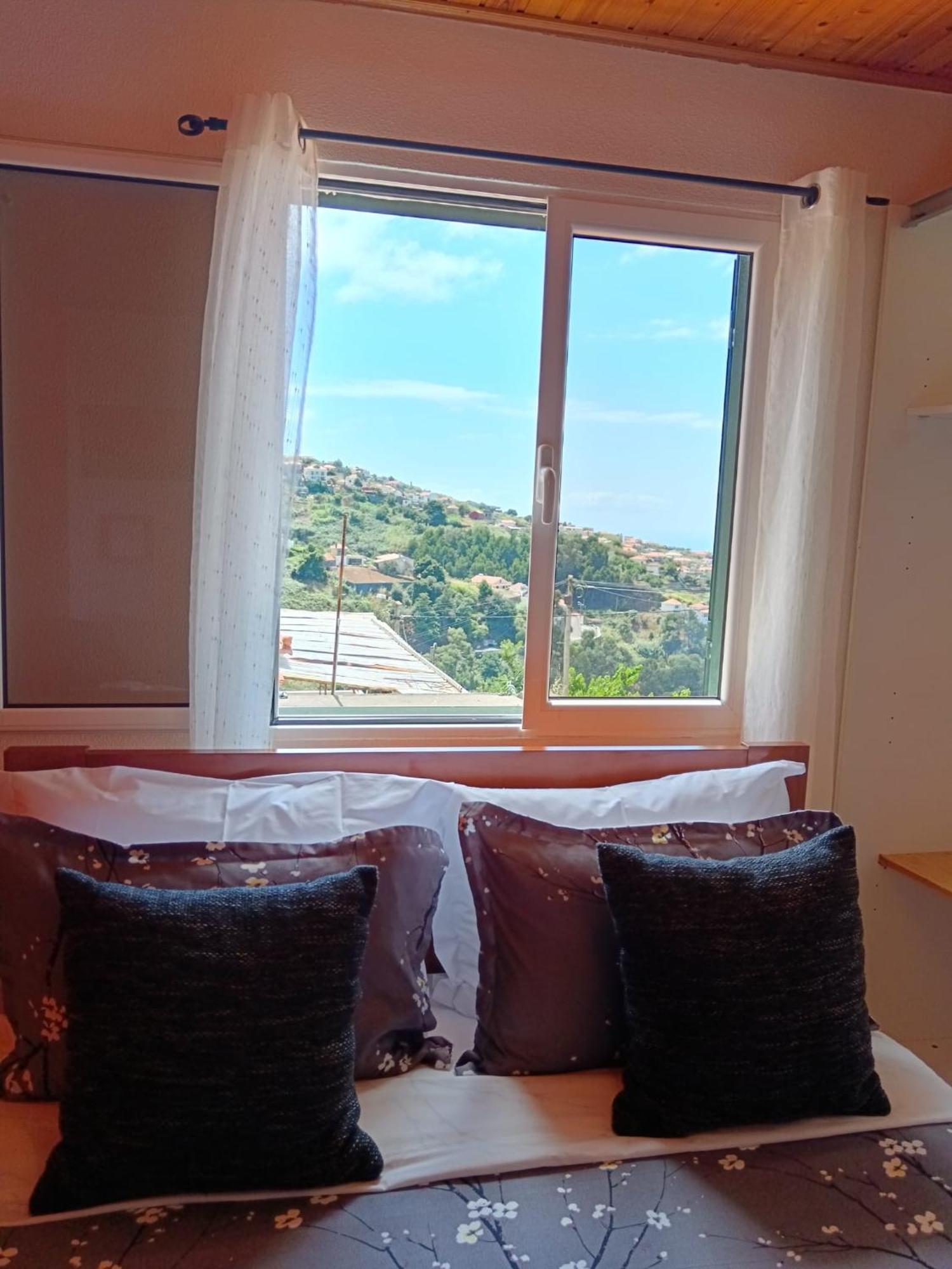 Casa Central - Peceful Mountain Retreat In Calheta Ribeira do Raposo Zewnętrze zdjęcie